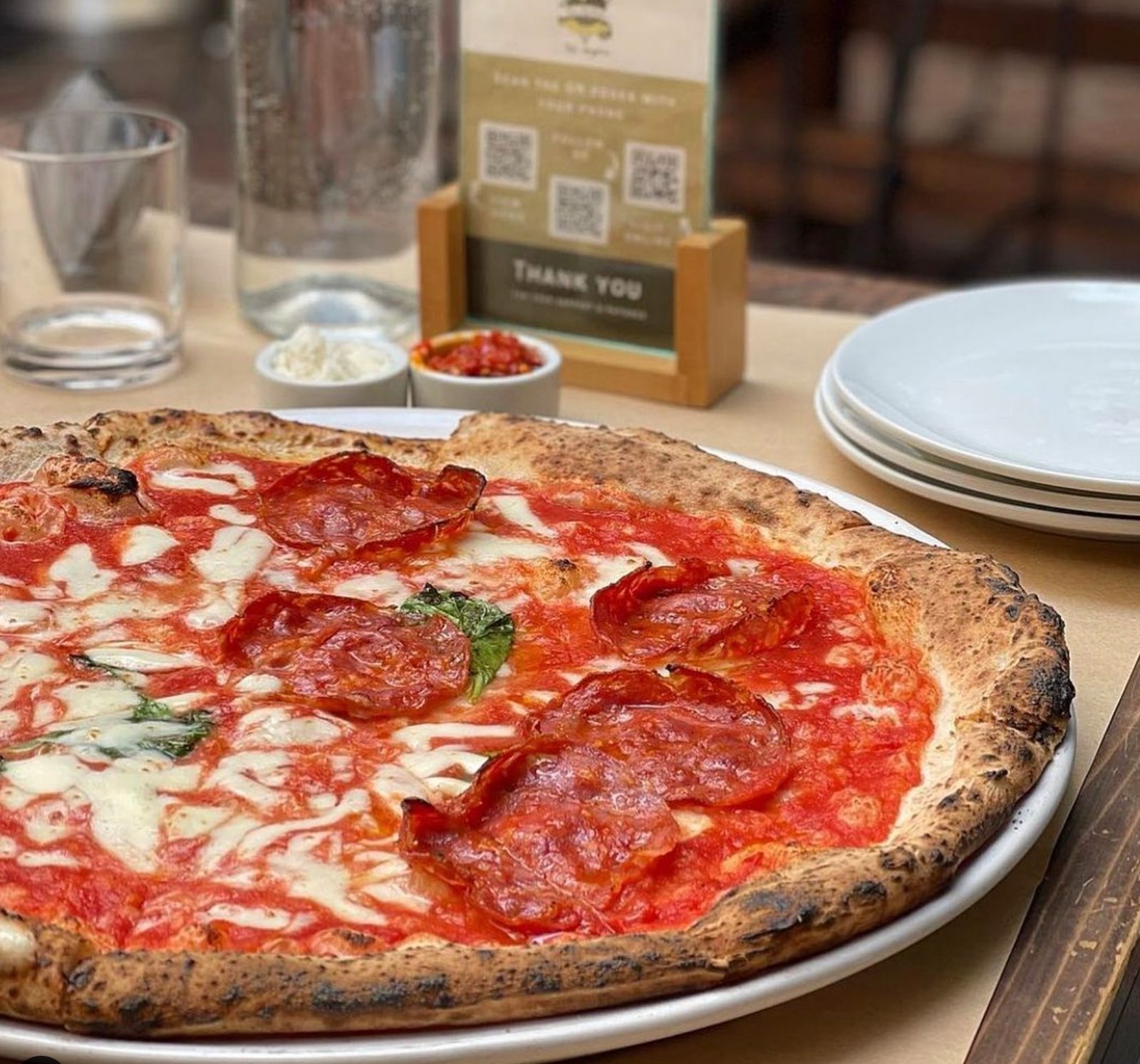 Famed Napoli pizzeria L Antica expands U.S. presence by moving