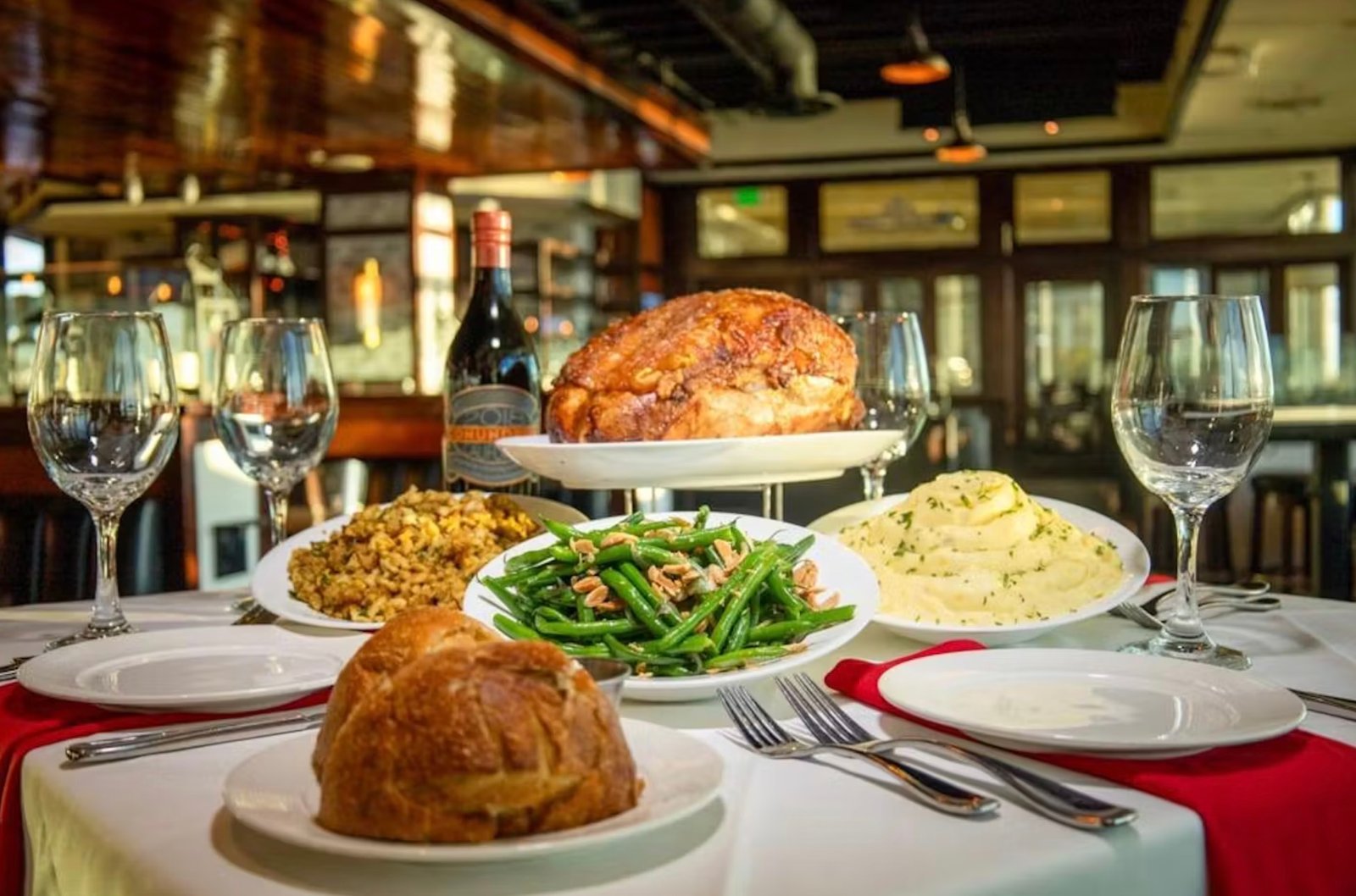 long beach restaurants open thanksgiving