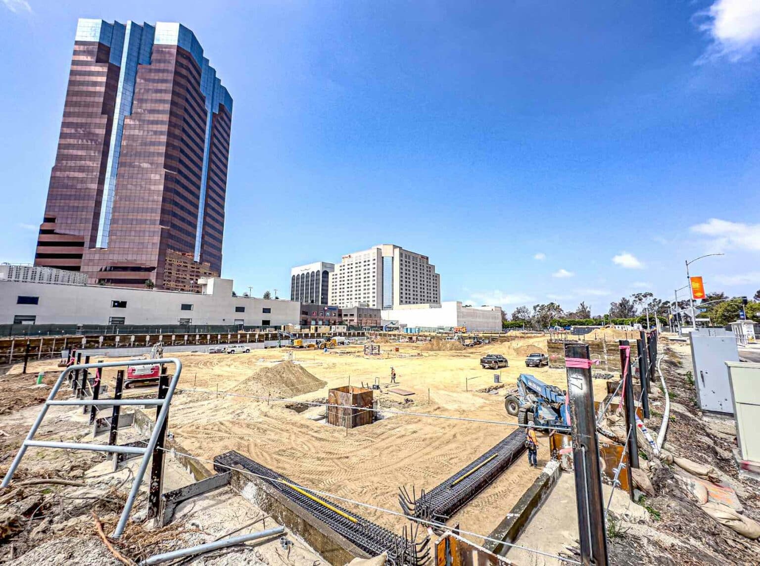 Alexan West End, Long Beach's 600-unit residential project, crawls ...