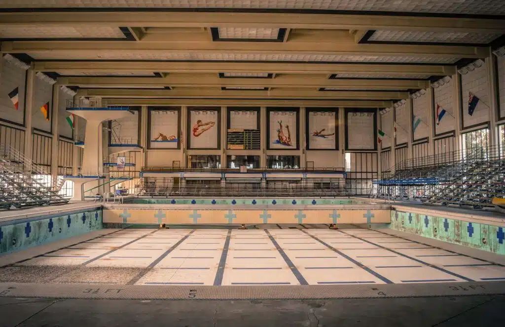 Belmont Plaza Olympic Pool