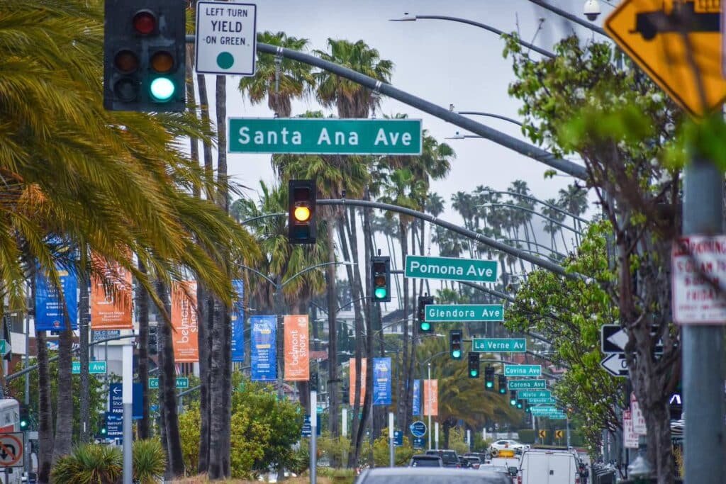 belmont shore walking tours oakberry