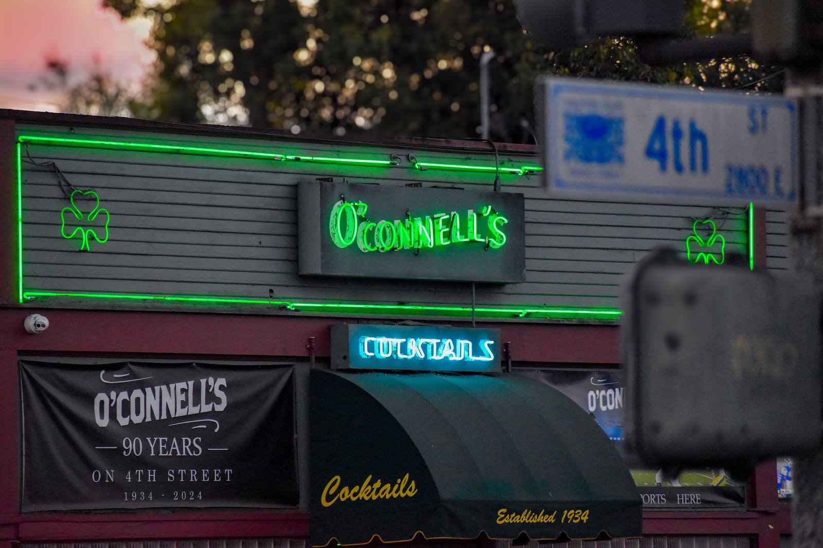 o'connell's long beach dive bars