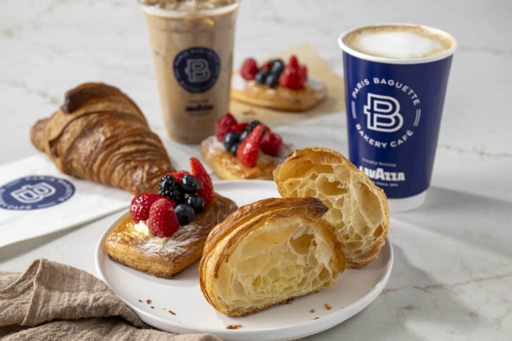 paris baguette pike outlets Long Beach