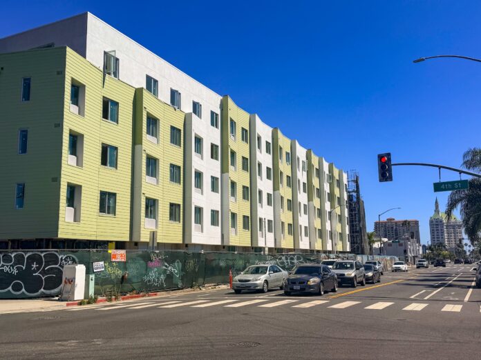 300 Alamitos Ave long beach senior housing