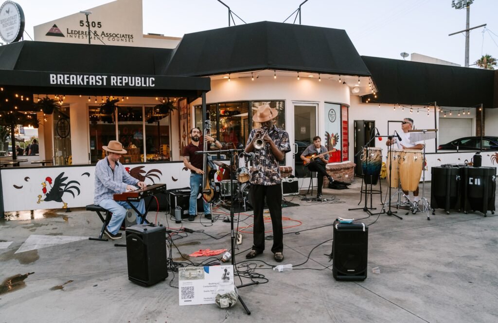 stroll & savor belmont shore long beach