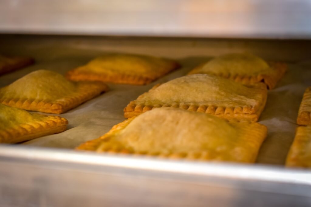 sans & wolves long beach filipino bakery vegan