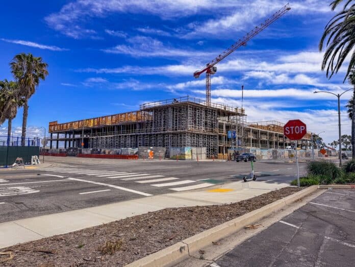 6700 pacific coast highway residential long beach