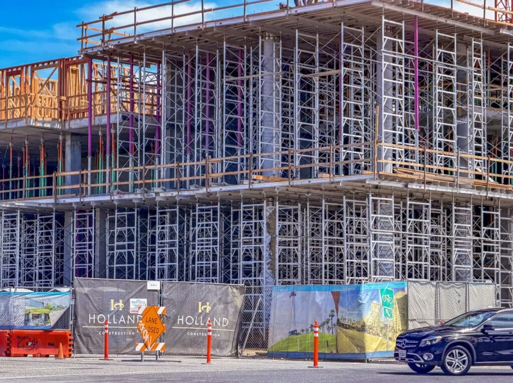 6700 pacific coast highway residential long beach