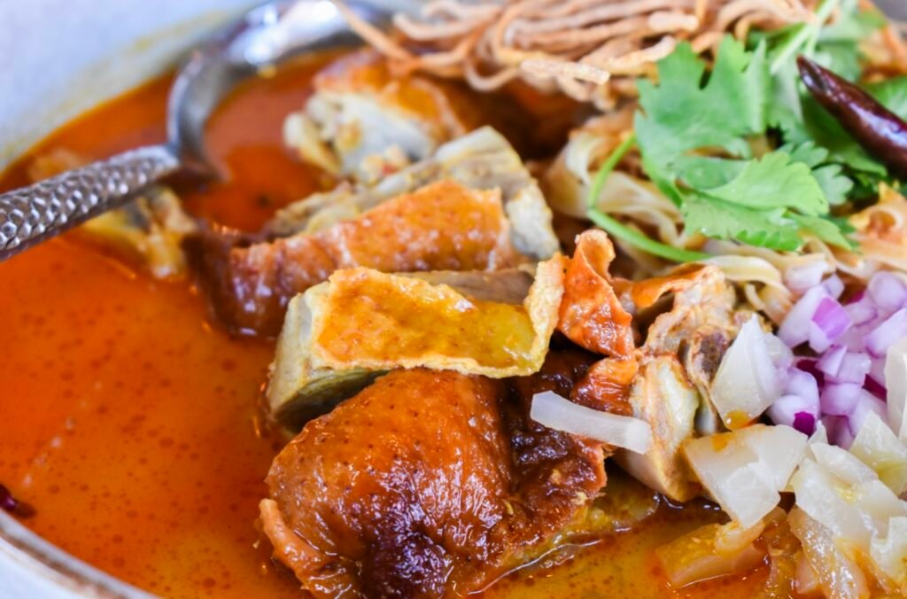 second owl owl Long Beach thai food