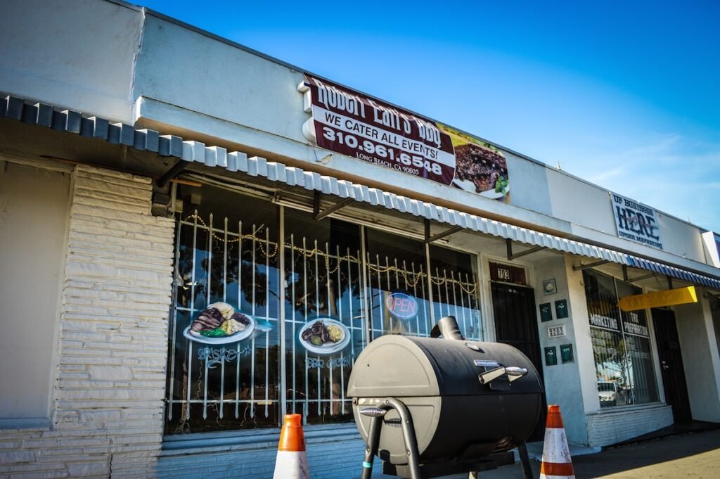 robert earl's bbq