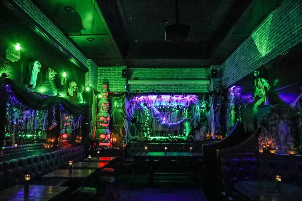 ordinarie black lagoon