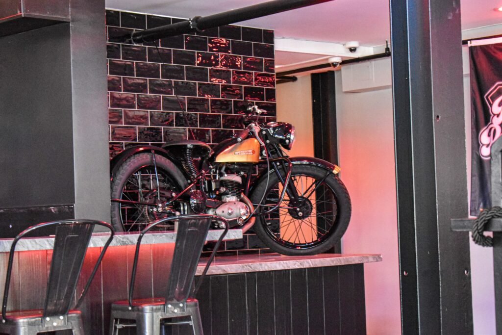 dirty pepperoni pizza Long Beach mikey loco