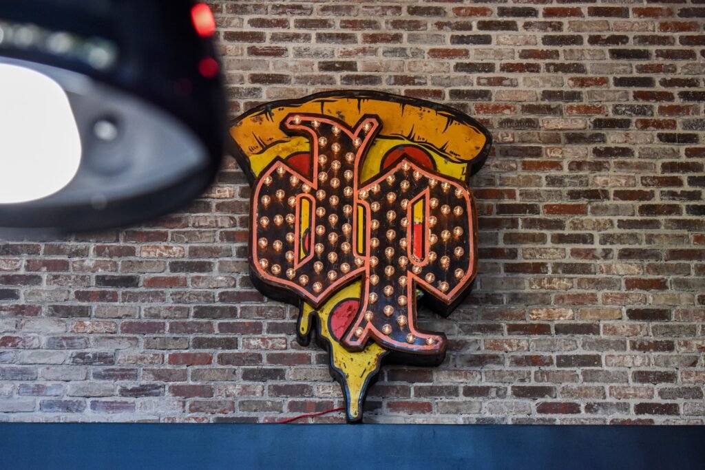 dirty pepperoni pizza Long Beach mikey loco