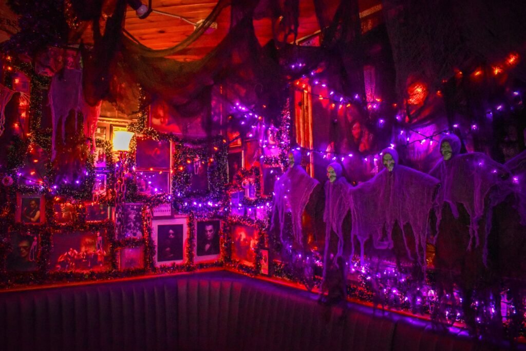 ordinarie black lagoon long beach halloween