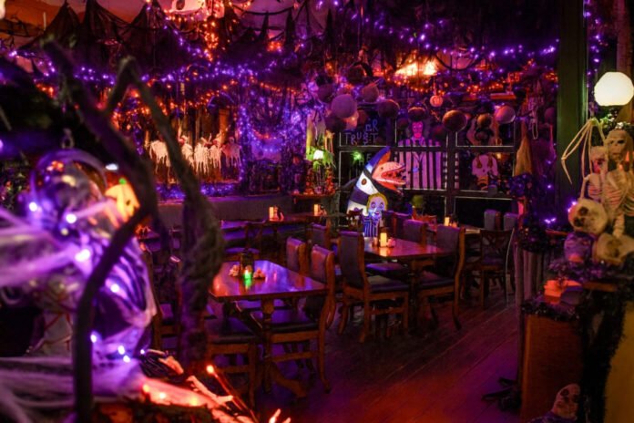 ordinarie black lagoon long beach halloween