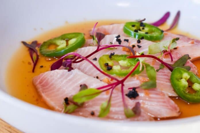 Salt-and-Grove-012390238 salt & grove downtown long beach courtyard