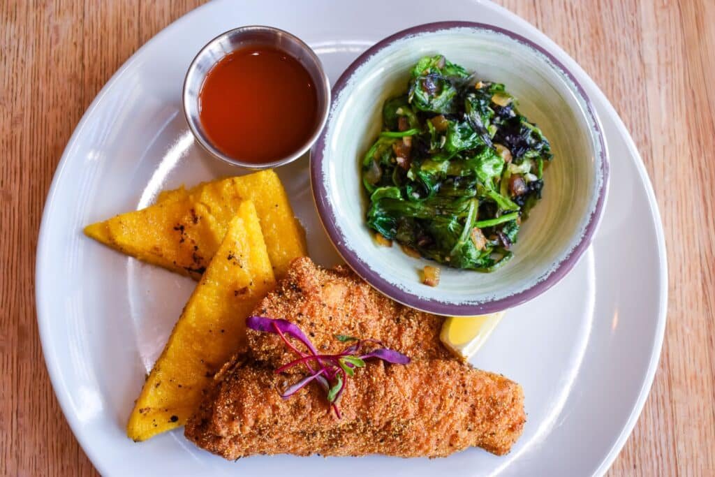 salt & grove downtown long beach courtyard