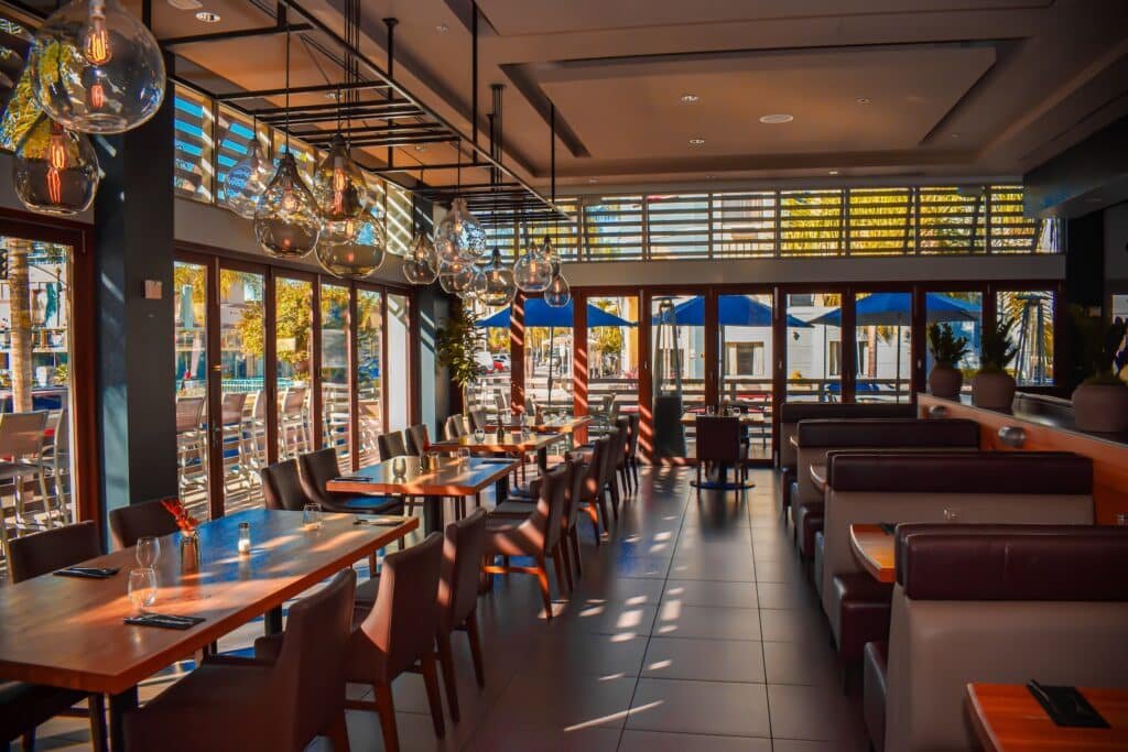 salt & grove downtown long beach courtyard