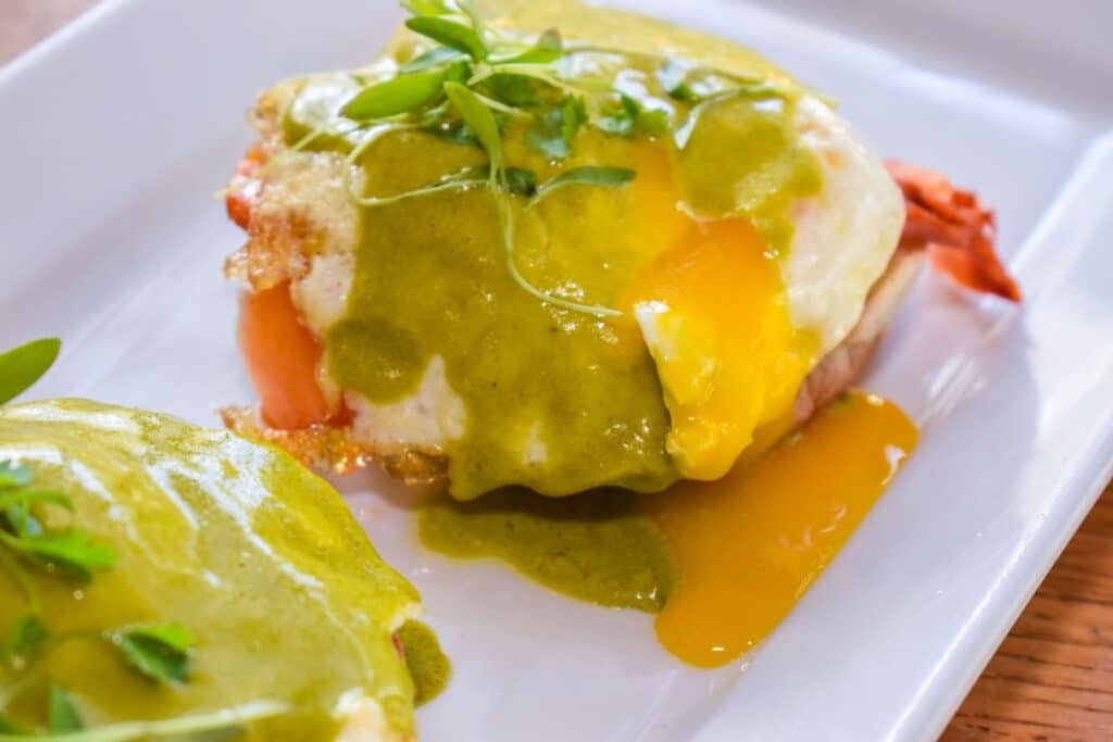 salt & grove downtown long beach courtyard