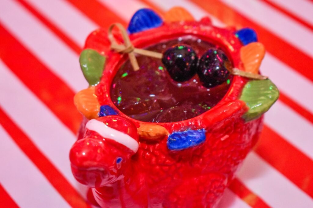 miracle ordinarie Long Beach christmas drinks