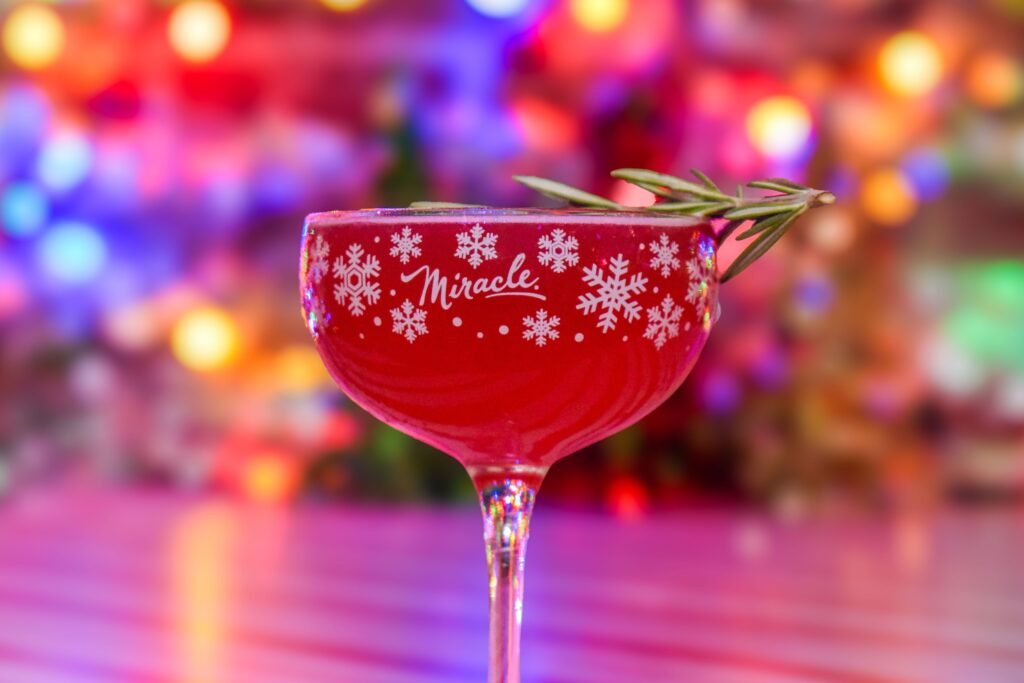miracle ordinarie Long Beach christmas drinks