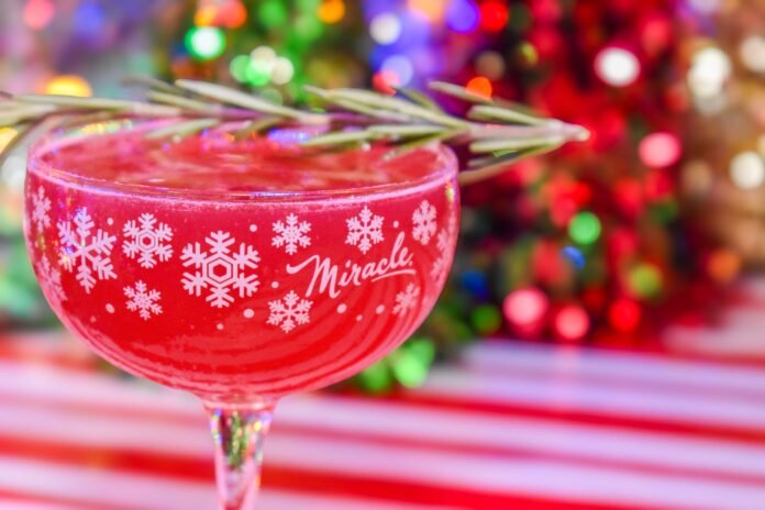 miracle ordinarie Long Beach christmas drinks