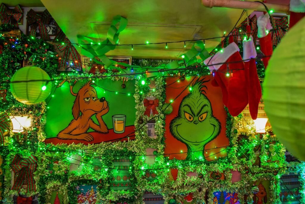 miracle ordinarie Long Beach christmas drinks