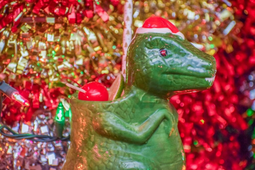 miracle ordinarie Long Beach christmas drinks