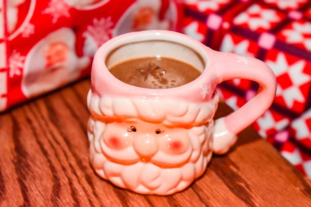 baby gee long beach holiday 2025