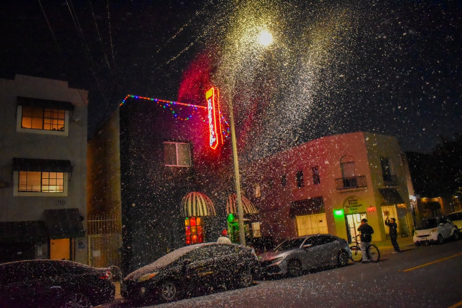 baby gee long beach holiday 2025