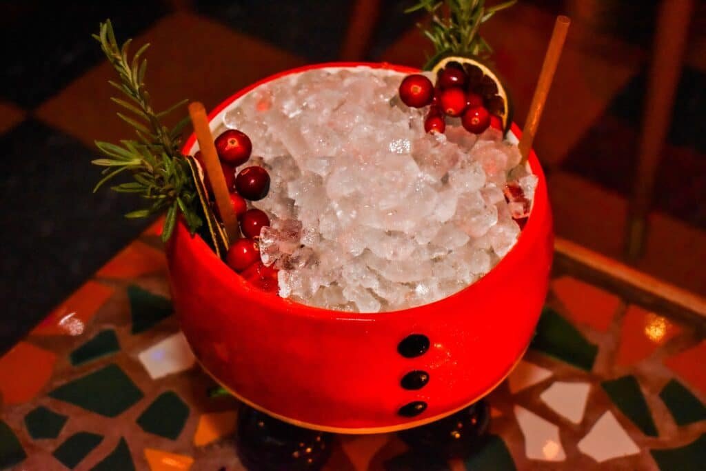 baby gee long beach holiday 2025