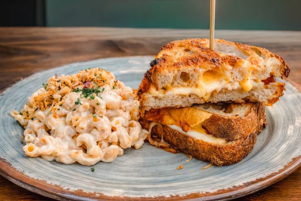 bamboo club $10 under happy hour