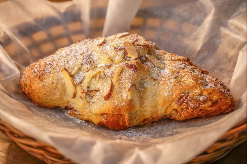 doly's delectables long beach DTLB