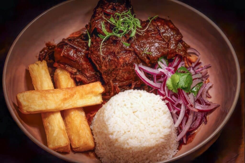 lima long beach lunch