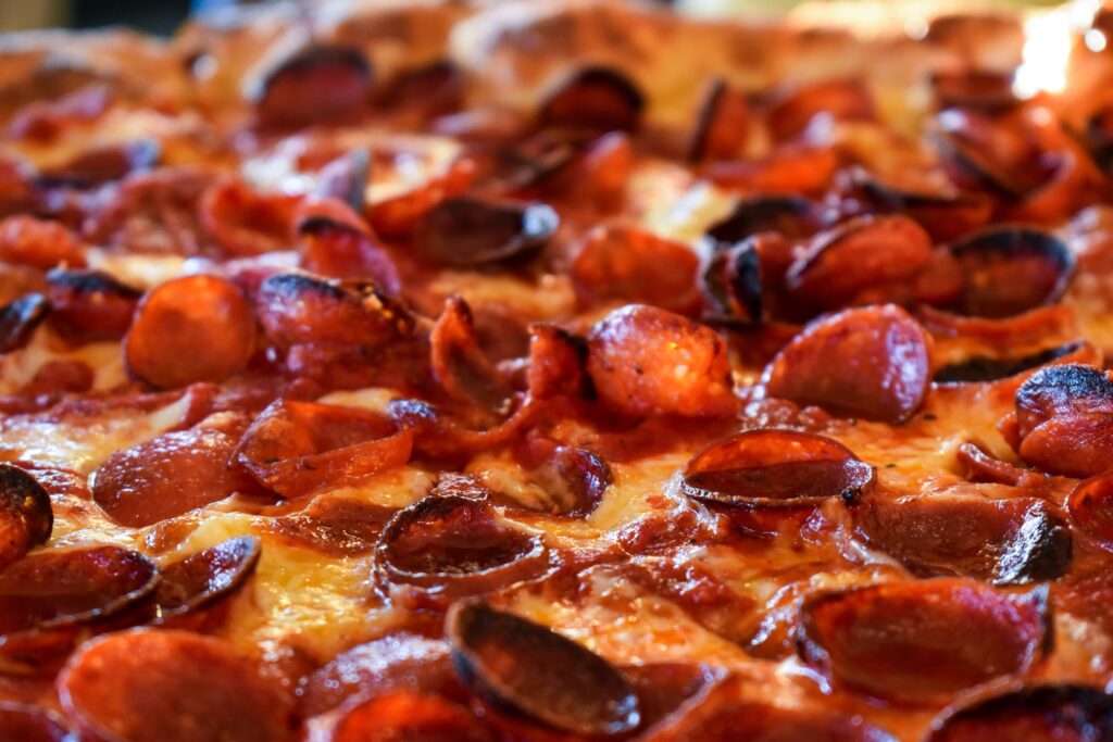 mooney's pizza tavern Long Beach