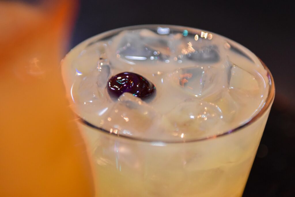 4th horseman long beach full bar