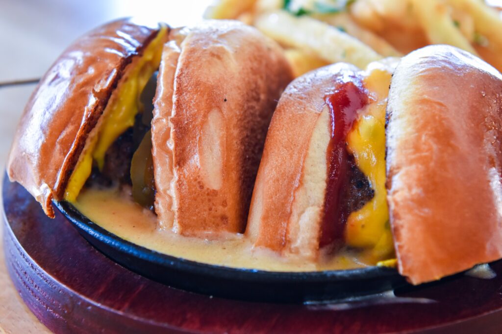 dolores long beach social list 4th street luis navarro