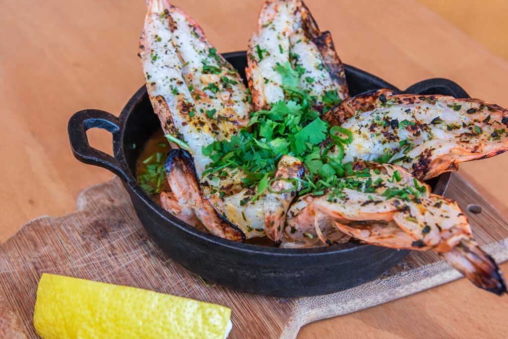 dolores long beach social list 4th street luis navarro