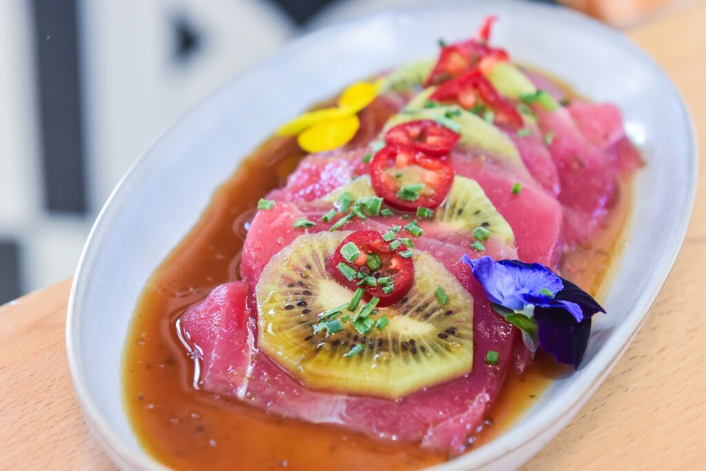 dolores long beach social list 4th street luis navarro