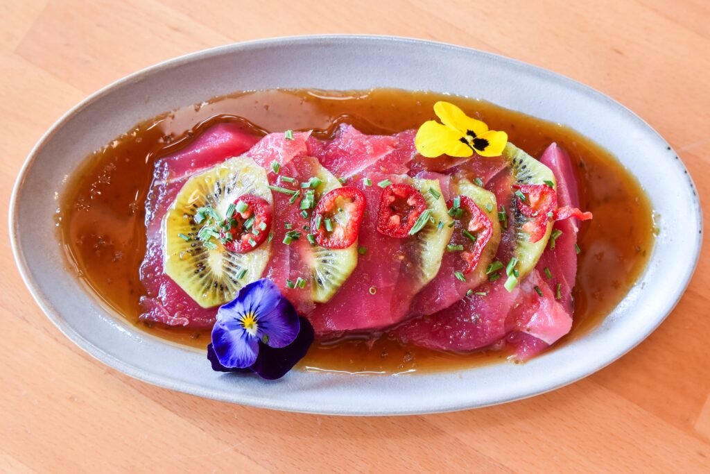 dolores long beach social list 4th street luis navarro