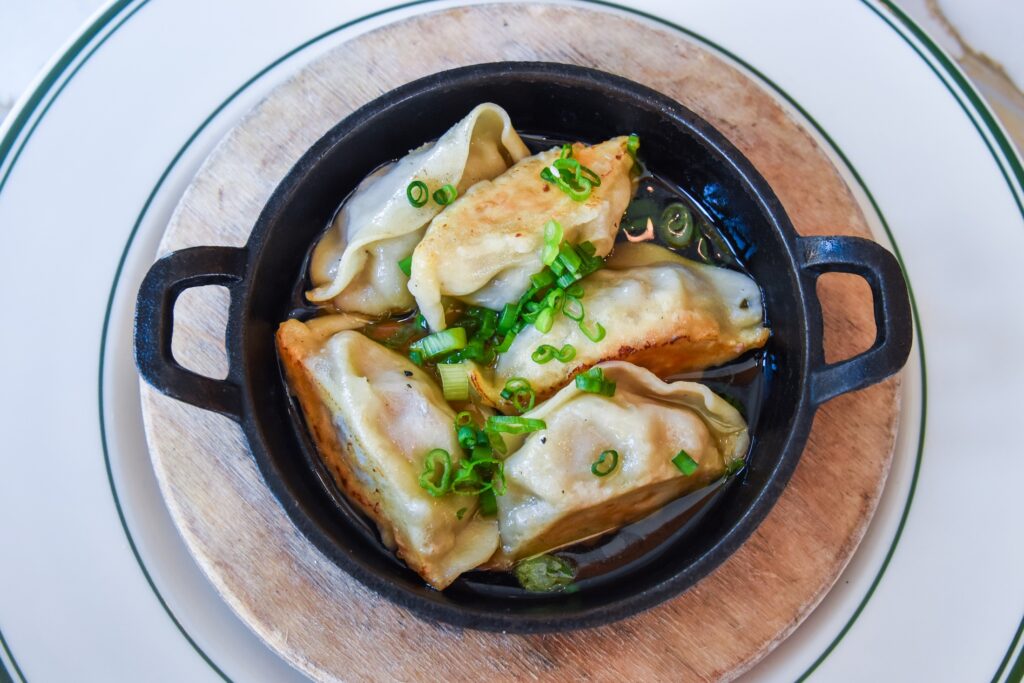 dolores long beach social list 4th street luis navarro