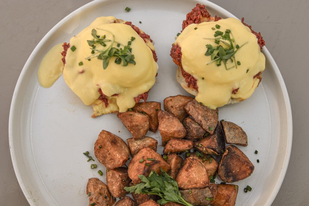 luna long beach brunch