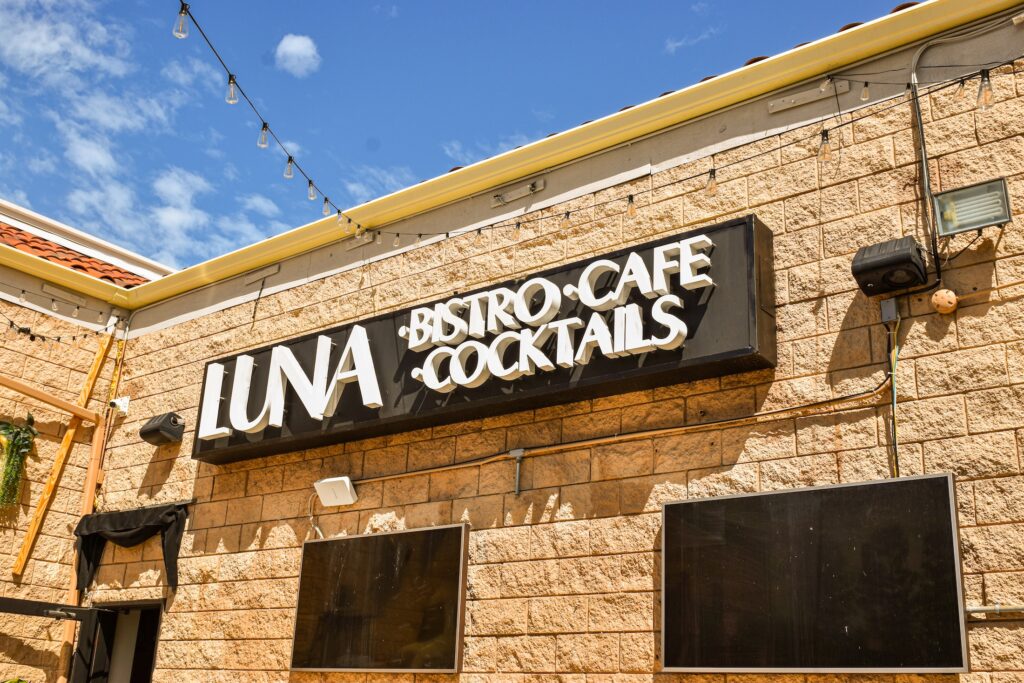 luna long beach brunch