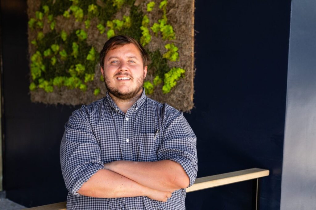 wood & salt tavern long beach bixby knolls