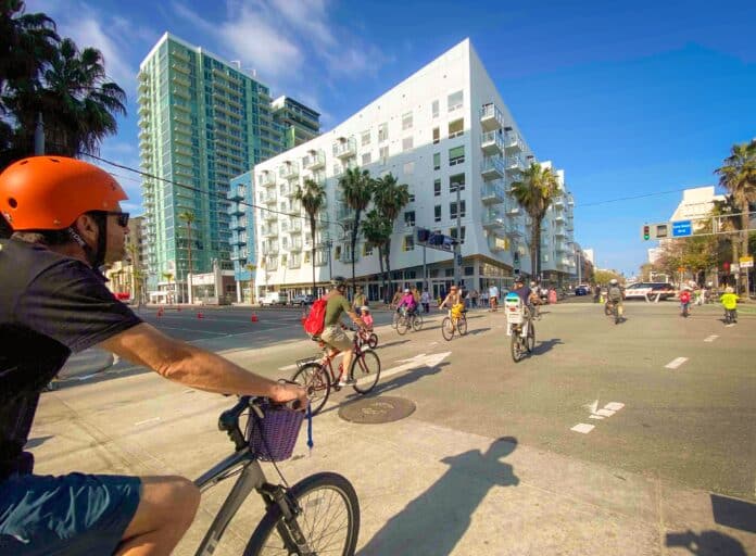 long beach bike friendly