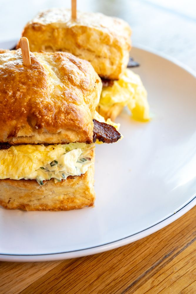 breakfast bar long beach bar becky chef johnathan benvenuti