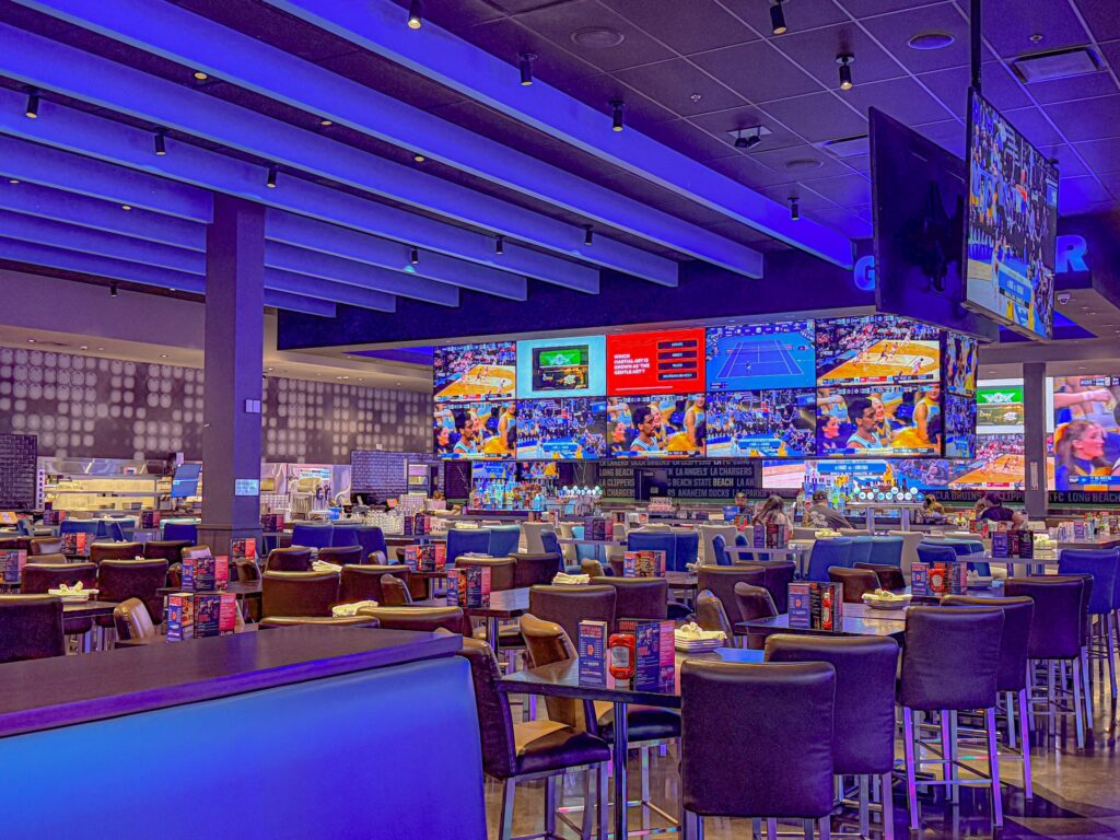 dave busters long beach