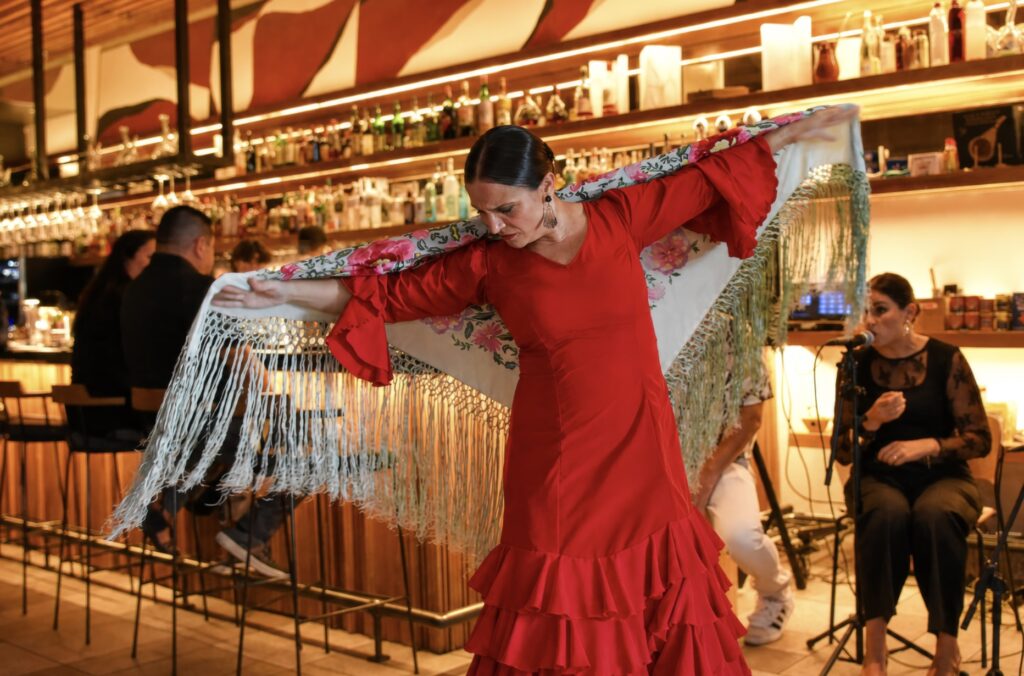 Telefèric Long Beach laviva flamenco spanish nights