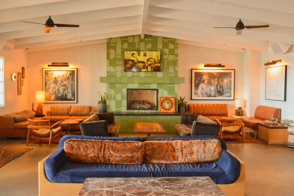 bungalow long beach reopening
