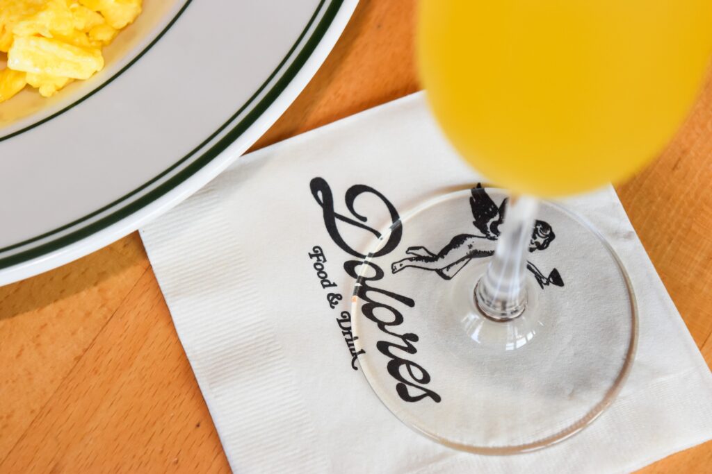dolores long beach brunch
